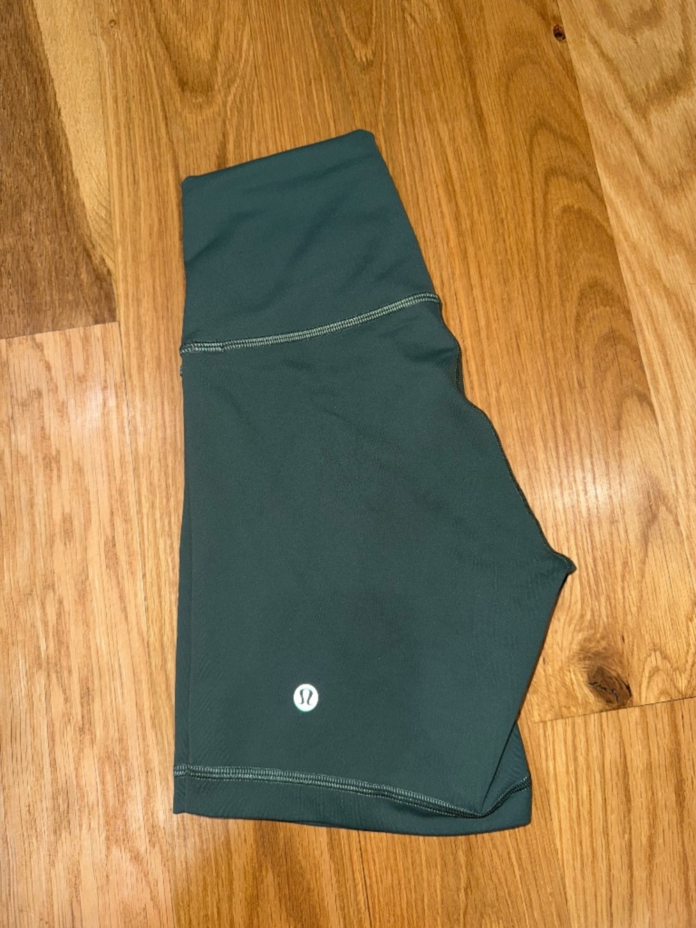 Lululemon Women's 6" Biker Shorts, Green